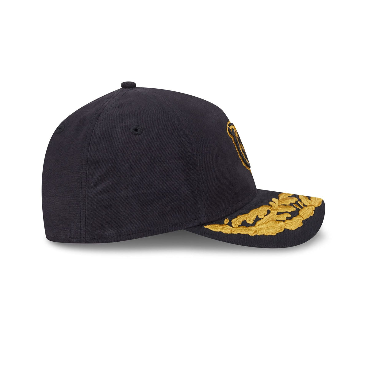 Alpha Industries x Chicago Bears Black 9FORTY M-Crown A-Frame Snapback Hat