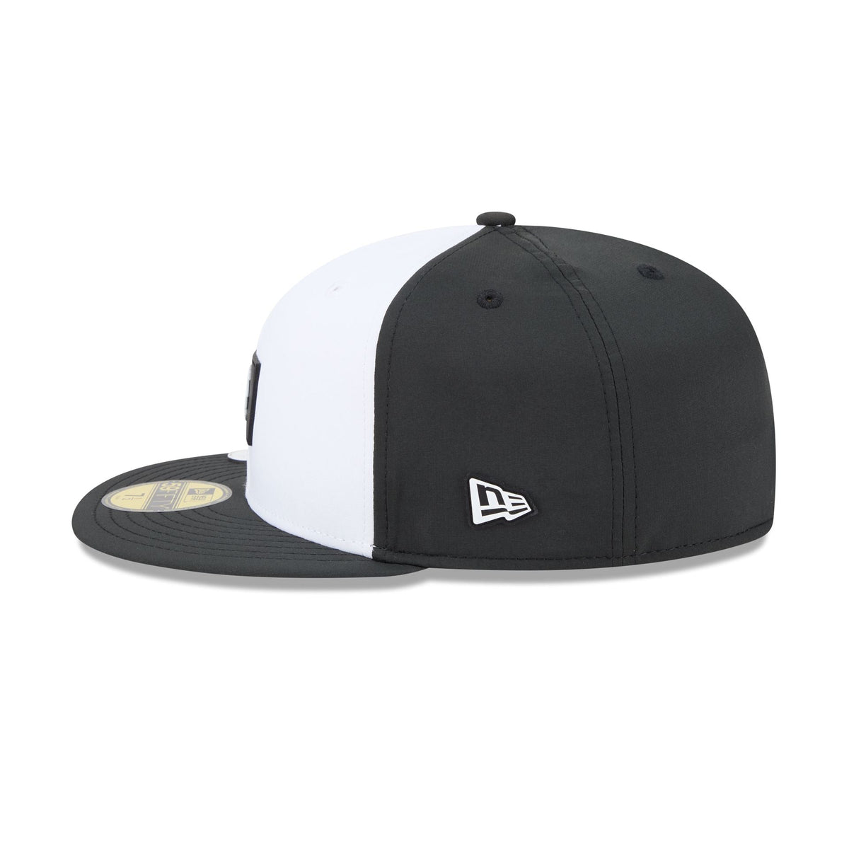 Los Angeles Dodgers 2026 Clubhouse Black & White 59FIFTY Fitted Hat