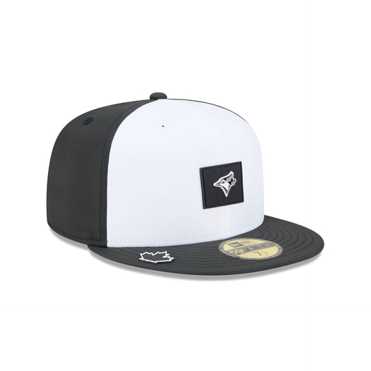 Toronto Blue Jays 2026 Clubhouse Black & White 59FIFTY Fitted Hat