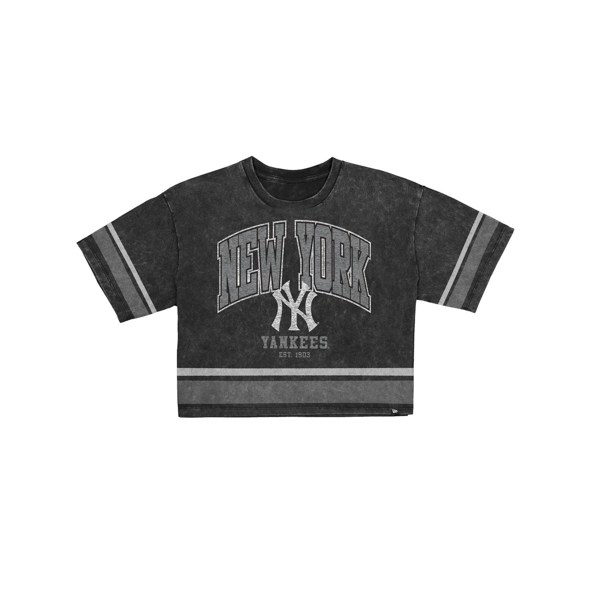 New York Yankees Women's Vintage Stripe Cropped T-Shirt