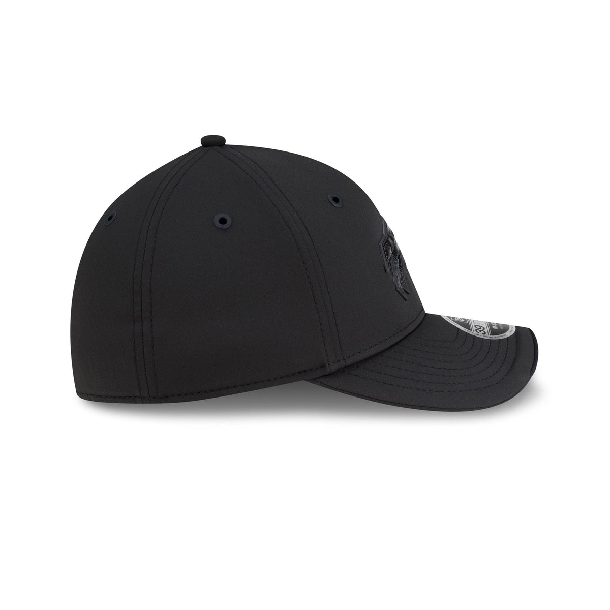 Buffalo Bills 2026 Sideline Black 39THIRTY M-Crown Stretch Fit Hat