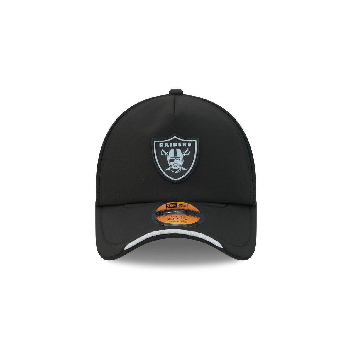 Las Vegas Raiders 2026 Sideline 9FORTY APEX Trucker Hat