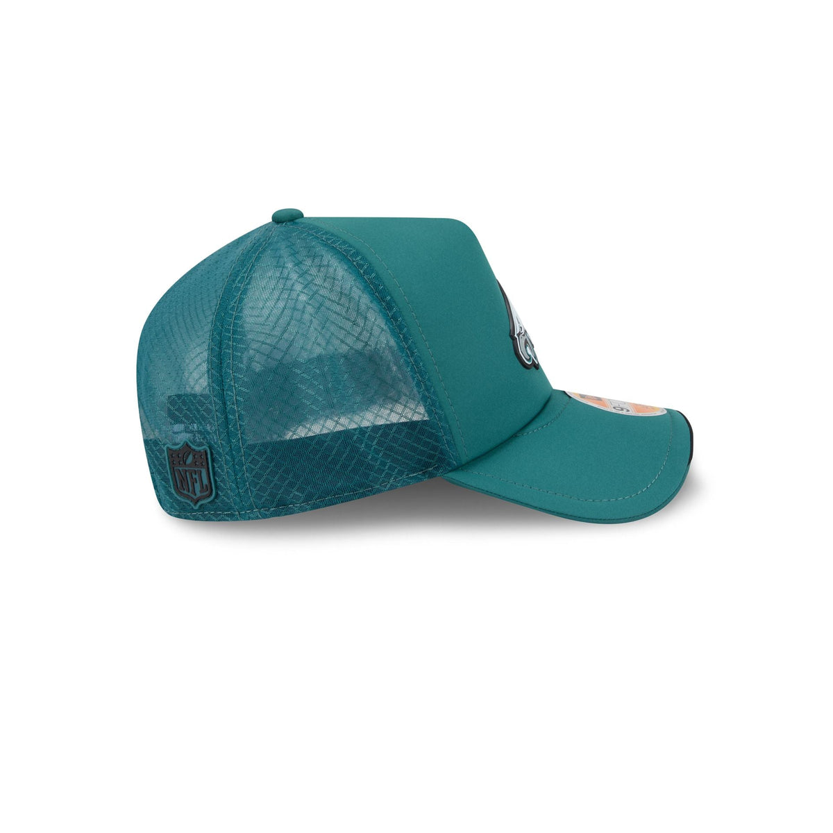 Philadelphia Eagles 2026 Sideline 9FORTY APEX Trucker Hat