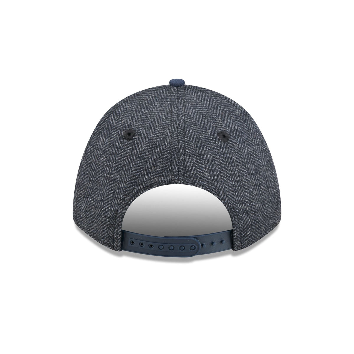 Chicago Bears Faux Wool 9FORTY M-Crown Snapback Hat