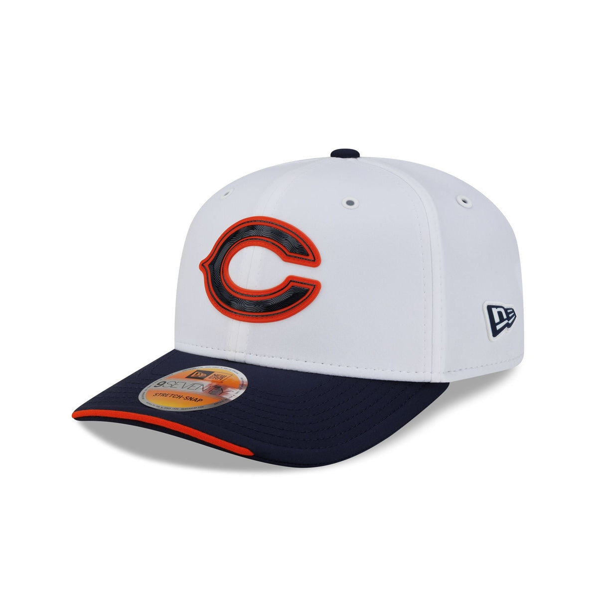 Chicago Bears 2026 Sideline White 9SEVENTY Stretch-Snap Hat