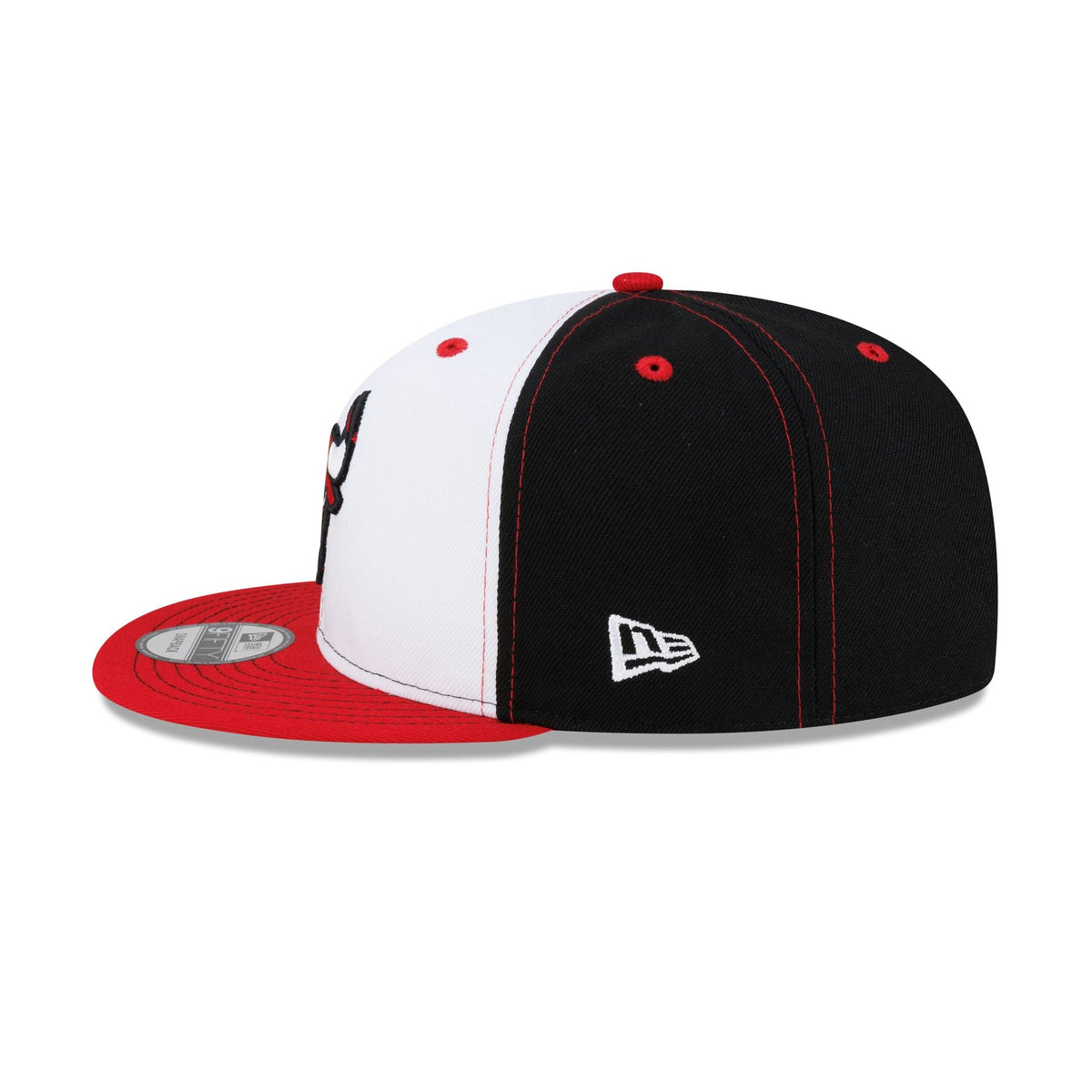 Chicago Bulls Hardwood Classics 2000s White Stitch 9FIFTY Snapback Hat